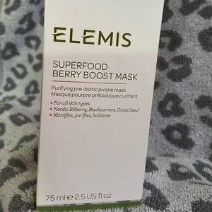 Elemis SuperFood Berry Boost Mask